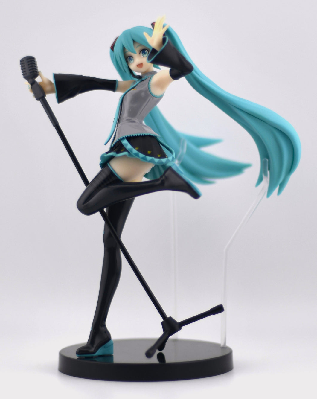 Hatsune Miku Project Diva 15th Ver Luminasta figure