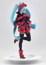 Load image into Gallery viewer, Hatsune Miku Exc∞d Creative SweetSweets Noel Raspberry figure