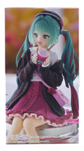 Load image into Gallery viewer, Hatsune Miku Autumn Date (Pink ver) noodle stopper figure