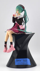 Hatsune Miku Autumn Date (Pink ver) noodle stopper figure