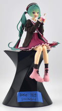 Load image into Gallery viewer, Hatsune Miku Autumn Date (Pink ver) noodle stopper figure