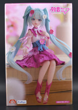 Load image into Gallery viewer, Hatsune Miku Flower Fairy Cosmos noodle stopper figure