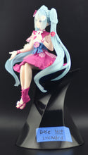 Load image into Gallery viewer, Hatsune Miku Flower Fairy Cosmos noodle stopper figure