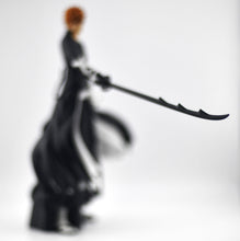 Load image into Gallery viewer, Bleach Maximatic Ichigo Kurosaki figure