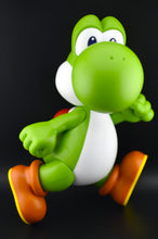 Load image into Gallery viewer, Super Mario TAITO Jamaa Yoshi figure