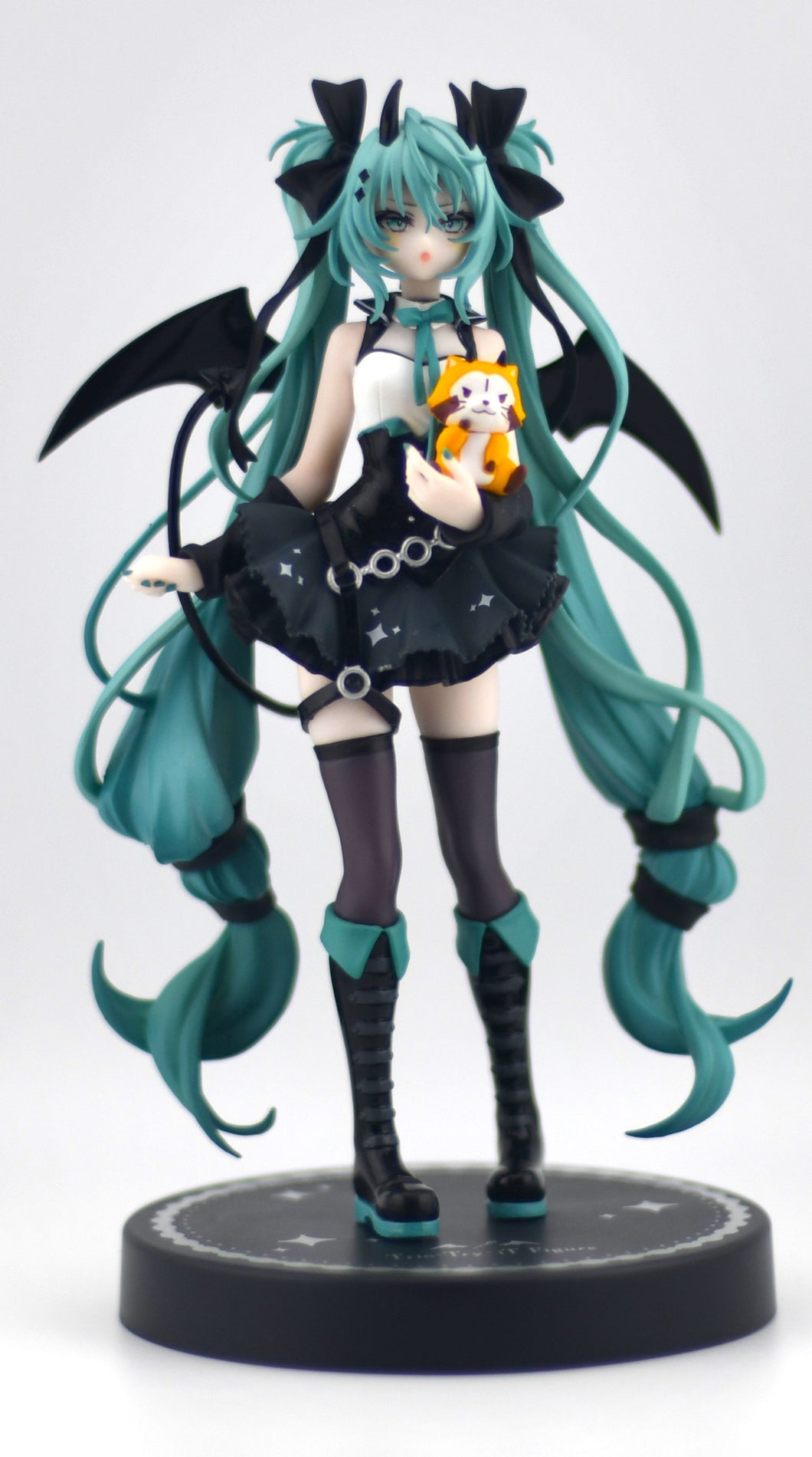 Hatsune Miku X Rascal Trio-Try-iT Miku Devil Ver figure