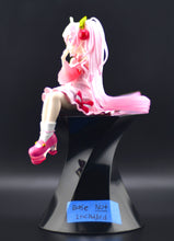 Load image into Gallery viewer, Hatsune Miku Sakura Miku 2025 noodle stopper figure