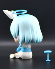 Load image into Gallery viewer, Blue Archive Arona sitting figure