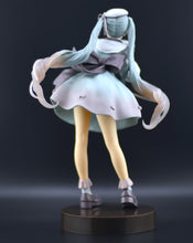 Load image into Gallery viewer, Hatsune Miku Holiday Memories Camera figure