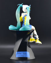 Load image into Gallery viewer, Hatsune Miku Lollipop noodle stopper figure
