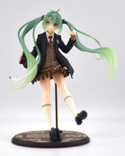 Load image into Gallery viewer, Hatsune Miku Fashion Preppy figure