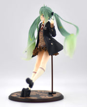 Load image into Gallery viewer, Hatsune Miku Fashion Preppy figure
