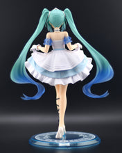 Load image into Gallery viewer, Hatsune Miku Wonderland Cinderella figure