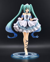 Load image into Gallery viewer, Hatsune Miku Wonderland Cinderella figure
