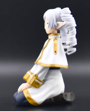 Load image into Gallery viewer, Frieren: Beyond Journey's End Premium Perching I Have Ringlets Now Frieren figure