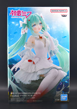 Load image into Gallery viewer, Hatsune Miku Banpresto Evolve Clearluxe Clione figure