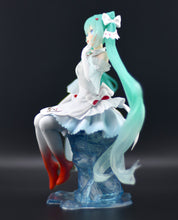 Load image into Gallery viewer, Hatsune Miku Banpresto Evolve Clearluxe Clione figure