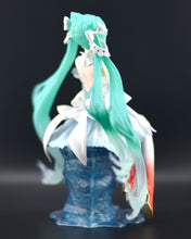 Load image into Gallery viewer, Hatsune Miku Banpresto Evolve Clearluxe Clione figure