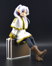 Load image into Gallery viewer, Frieren: Beyond Journey's End Desktop Cute Frieren Trunk Case figure
