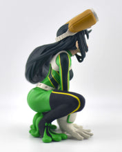 Load image into Gallery viewer, My Hero Academia Glitter &amp; Glamours Tsuyu Asui figure