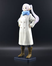 Load image into Gallery viewer, Frieren: Beyond Journey's End Winter Coat Frieren figure