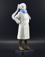 Load image into Gallery viewer, Frieren: Beyond Journey's End Winter Coat Frieren figure