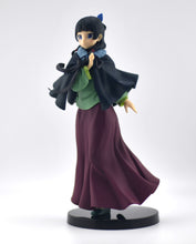 Load image into Gallery viewer, The Apothecary Diaries Maomao Poncho figure