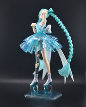 Load image into Gallery viewer, Hatsune Miku Banpresto Evolve Clearluxe EmeraldGem figure