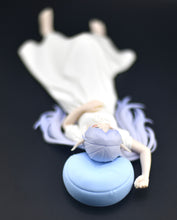 Load image into Gallery viewer, Frieren: Beyond Journey's End Yumemirize Frieren Nap Ver figure