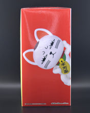 Load image into Gallery viewer, Dandadan Sofvimates Turbo Granny Beckoning Cat figure