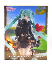 Load image into Gallery viewer, Vocaloid Fashion Hatsune Miku Outdoor Ver figure