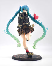 Load image into Gallery viewer, Vocaloid Fashion Hatsune Miku Outdoor Ver figure