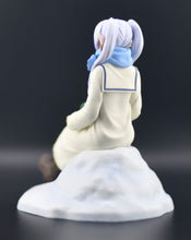 Load image into Gallery viewer, Frieren: Beyond Journey's End XStellar Frieren Playing in the Snow figure